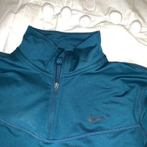 Nike Quarter Zip (size Medium)